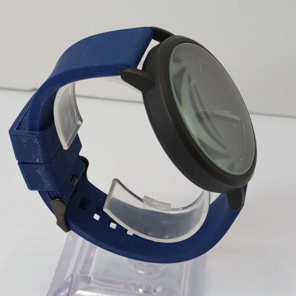 Skechers SR5122W Men 46mm Black & Blue Silicone Watch Japan Movement New Battery